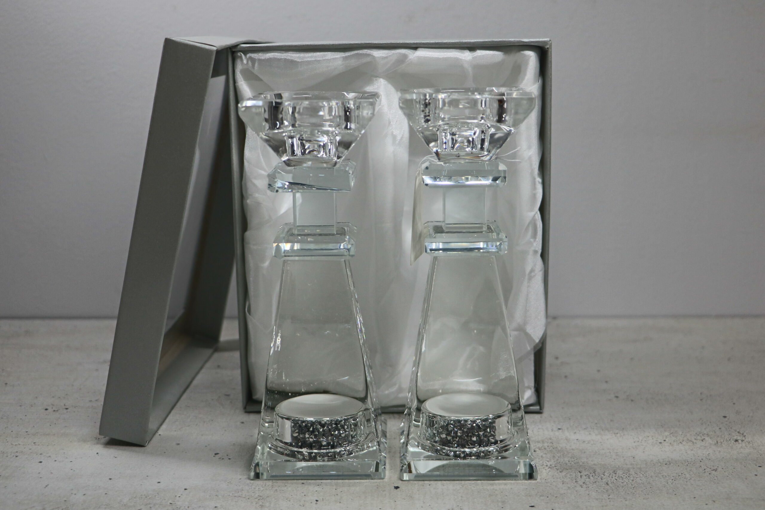 פמוט אייפל נמוך | 17 ס״מ × 5 ס״מ