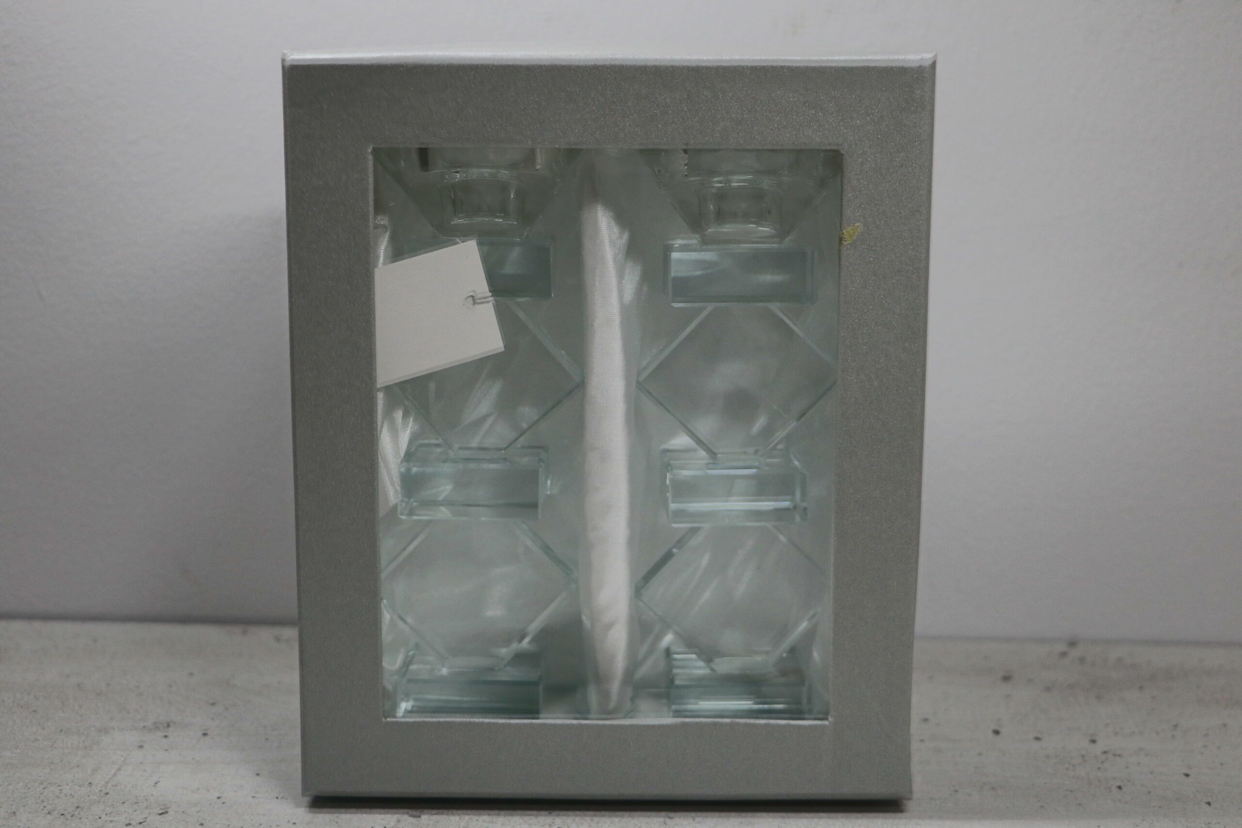 פמוט משושה נמוך | 17 ס״מ × 5 ס״מ – תמונה 2