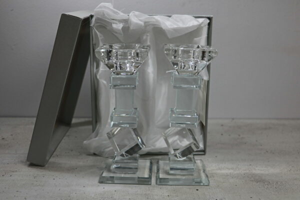 פמוט ריבועים שקוף נמוך | 16 ס״מ × 6 ס״מ