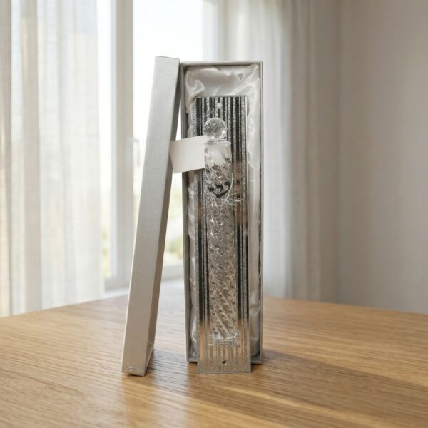 מזוזה מהודרת מזכוכית – רוחב 5 ס״מ | אורך 28 ס״מ